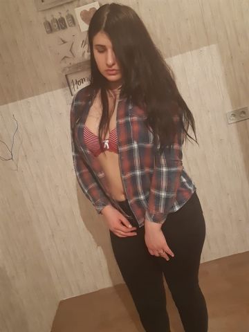 Олечка
